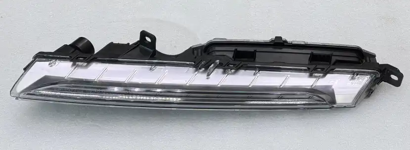 Porsche Cayenne Additional Headlight Turn Signal Indicator Left 9Y0941181B