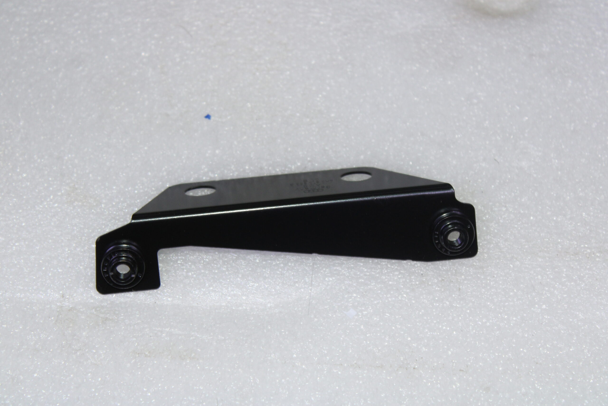 Audi A8 Bracket Fender Left 4H0810863B