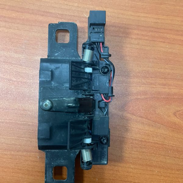 AUDI LOCK STRIKER 80A827507A